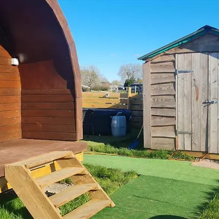 Cherry Trees Farm Camping *